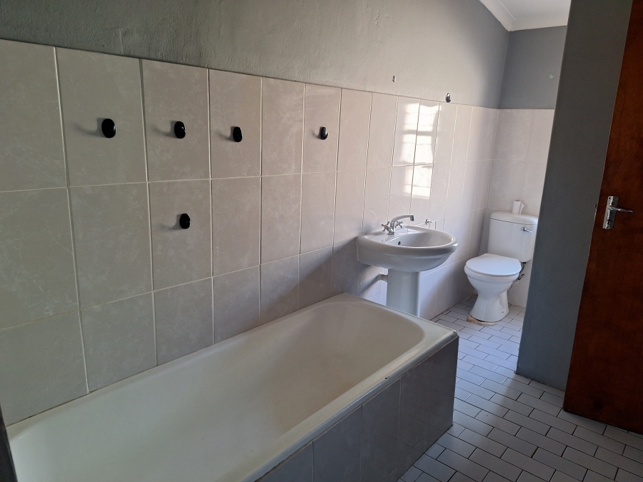 To Let 2 Bedroom Property for Rent in Cannon Hill Eastern Cape